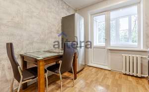 2-к квартира, вторичка, 53м2, 1/10 этаж