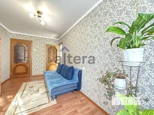 4-к квартира, вторичка, 77м2, 1/10 этаж