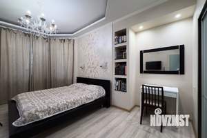 3-к квартира, вторичка, 130м2, 2/9 этаж