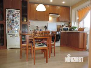 3-к квартира, вторичка, 76м2, 9/10 этаж