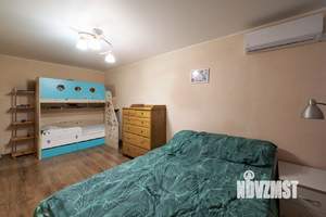 3-к квартира, вторичка, 102м2, 2/5 этаж