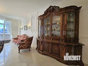4-к квартира, вторичка, 130м2, 9/10 этаж