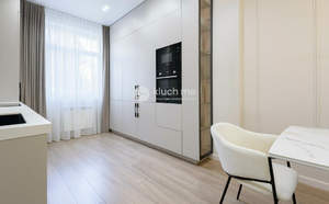 3-к квартира, вторичка, 117м2, 2/7 этаж