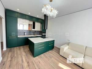 4-к квартира, вторичка, 107м2, 7/23 этаж
