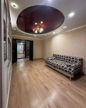 3-к квартира, вторичка, 75м2, 4/10 этаж