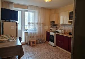 3-к квартира, вторичка, 109м2, 7/18 этаж