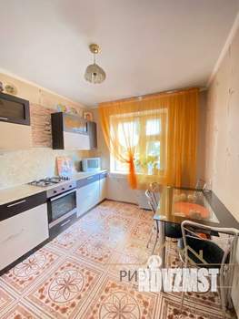 3-к квартира, вторичка, 70м2, 1/9 этаж