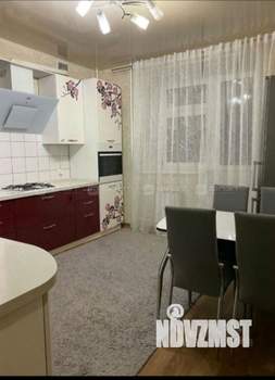 2-к квартира, вторичка, 65м2, 3/10 этаж