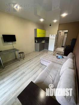 Студия квартира, вторичка, 25м2, 2/19 этаж