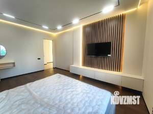 3-к квартира, вторичка, 130м2, 4/19 этаж