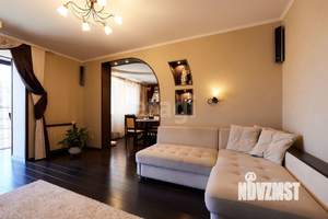 3-к квартира, вторичка, 71м2, 8/18 этаж