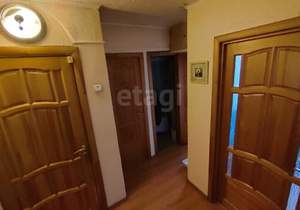 4-к квартира, вторичка, 61м2, 5/5 этаж