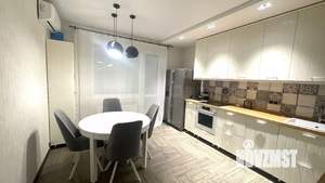 2-к квартира, вторичка, 77м2, 17/24 этаж