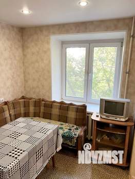 4-к квартира, вторичка, 61м2, 3/5 этаж
