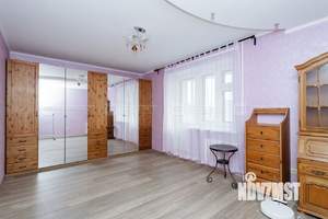3-к квартира, вторичка, 132м2, 7/9 этаж