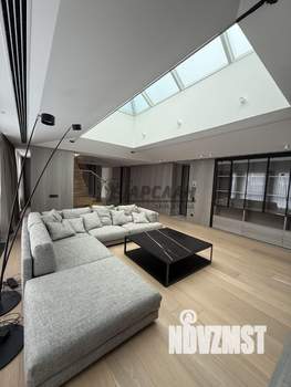 Студия квартира, вторичка, 256м2, 18/19 этаж