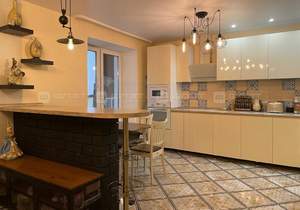 2-к квартира, вторичка, 53м2, 3/10 этаж