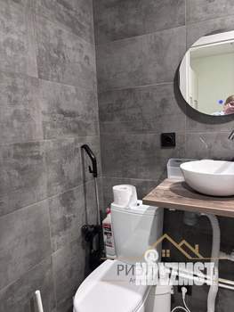 Студия квартира, вторичка, 14м2, 5/5 этаж