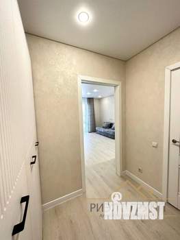 Студия квартира, вторичка, 27м2, 3/19 этаж