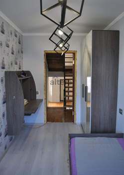 5-к квартира, вторичка, 249м2, 1/3 этаж