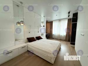 3-к квартира, вторичка, 130м2, 23/36 этаж