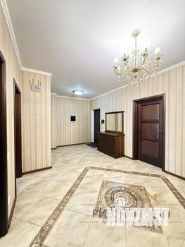 3-к квартира, вторичка, 120м2, 4/9 этаж