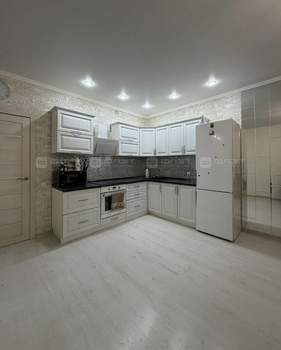 3-к квартира, вторичка, 70м2, 12/15 этаж