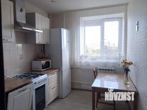 2-к квартира, вторичка, 47м2, 8/10 этаж