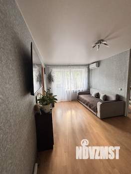 2-к квартира, вторичка, 42м2, 3/5 этаж