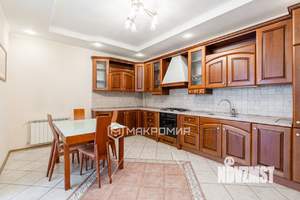 3-к квартира, вторичка, 139м2, 5/9 этаж