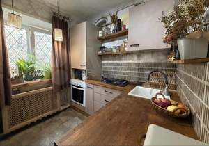 2-к квартира, вторичка, 46м2, 1/2 этаж