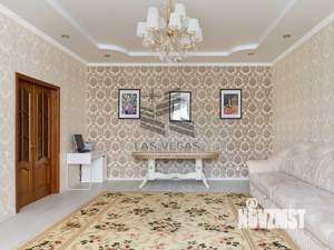 4-к квартира, вторичка, 127м2, 4/9 этаж