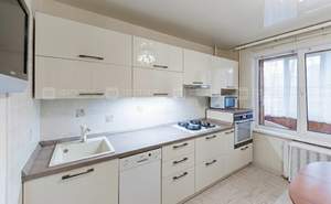 3-к квартира, вторичка, 65м2, 1/9 этаж