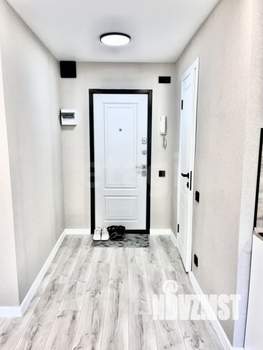 2-к квартира, вторичка, 38м2, 1/5 этаж