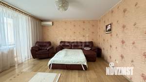 3-к квартира, вторичка, 104м2, 6/9 этаж