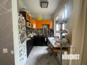 2-к квартира, вторичка, 46м2, 3/5 этаж