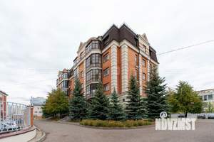 3-к квартира, вторичка, 150м2, 2/5 этаж