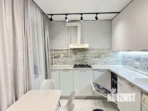 3-к квартира, вторичка, 62м2, 4/5 этаж