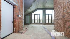 Студия квартира, вторичка, 183м2, 4/4 этаж