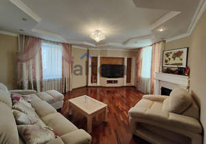 2-к квартира, вторичка, 74м2, 7/10 этаж