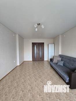 2-к квартира, вторичка, 62м2, 10/18 этаж