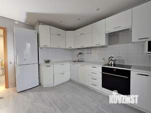 3-к квартира, вторичка, 82м2, 8/18 этаж