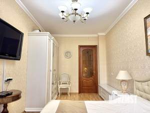3-к квартира, вторичка, 128м2, 1/10 этаж