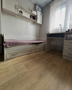 2-к квартира, вторичка, 50м2, 3/18 этаж
