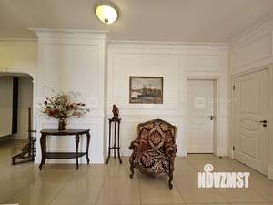 4-к квартира, вторичка, 130м2, 9/10 этаж