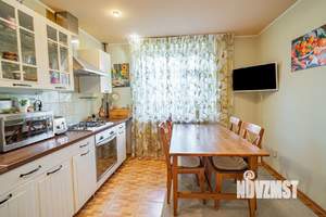 2-к квартира, вторичка, 62м2, 3/6 этаж