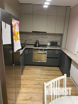 3-к квартира, вторичка, 77м2, 8/18 этаж