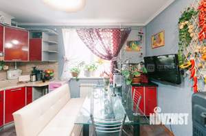 3-к квартира, вторичка, 81м2, 4/10 этаж
