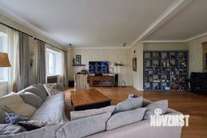 4-к квартира, вторичка, 193м2, 4/6 этаж