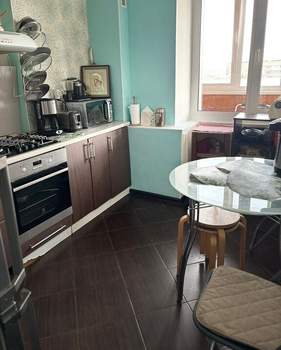 4-к квартира, вторичка, 76м2, 7/9 этаж